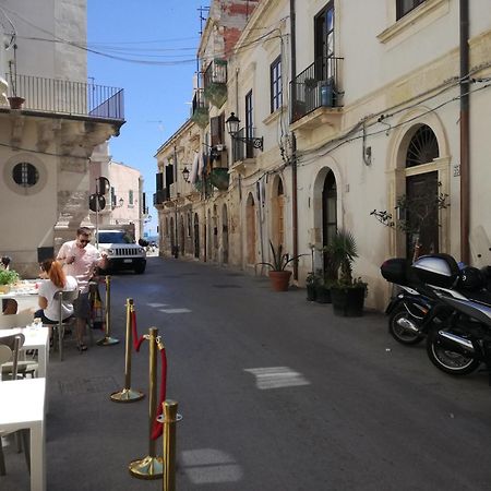 La Casa Di Eva In Via Nizza Apartment Syracuse ภายนอก รูปภาพ