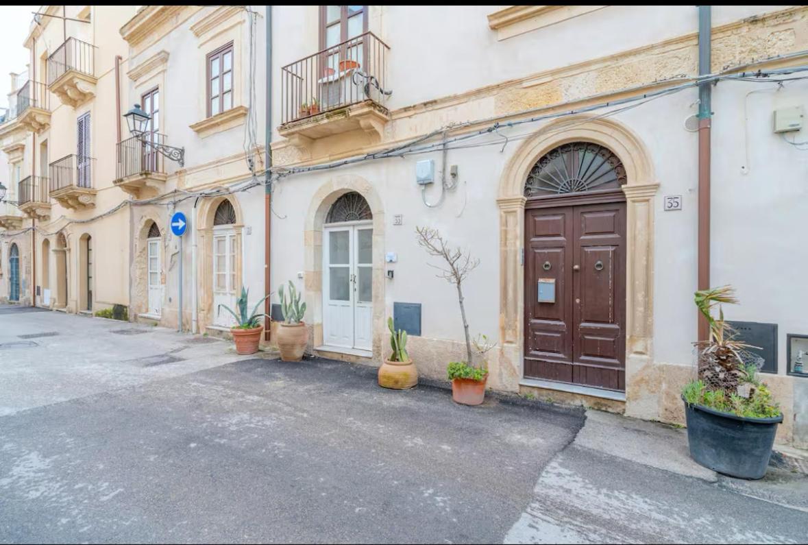 La Casa Di Eva In Via Nizza Apartment Syracuse ภายนอก รูปภาพ